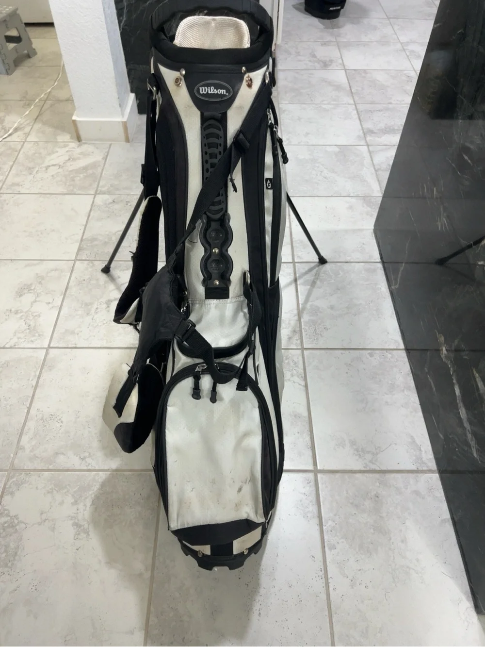 Wilson Stand Golf Bag Black White Lightweight Carry Bag